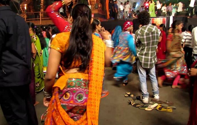 Kora Kendra is one of the top dandiya garba venueGround Borivali Mumbai
