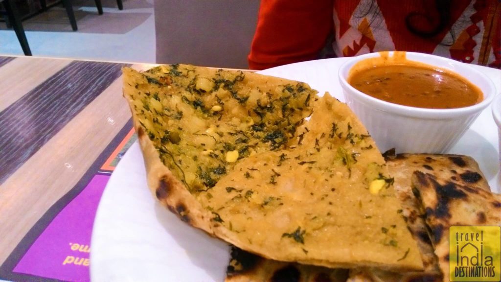Cream Centre Aloo Methi Paratha