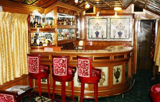Palace on Wheels Bar