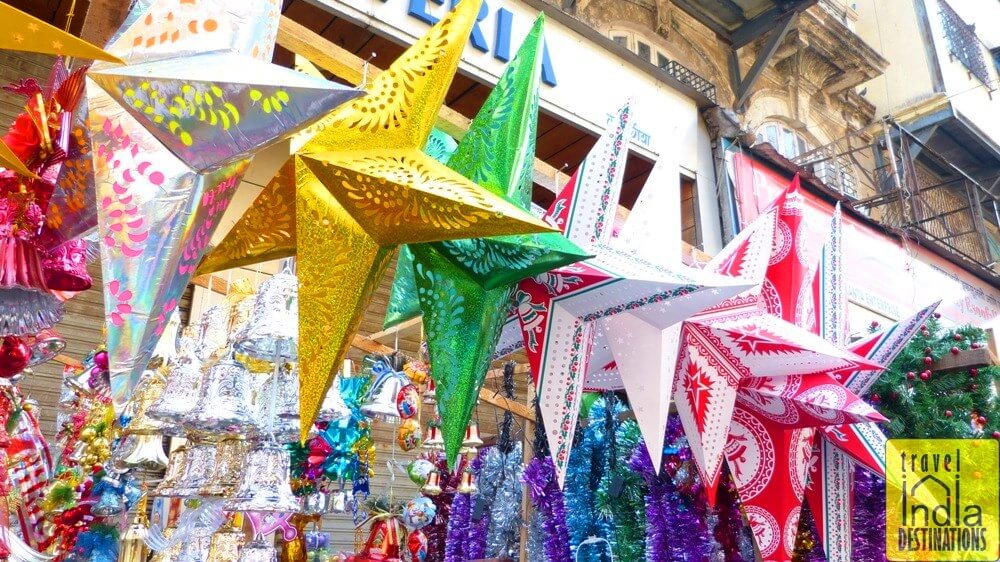 A picture of Christmas stars and decoration pieces on a pop-up stall in Crawford Market, one of the best Christmas markets in Mumbai.