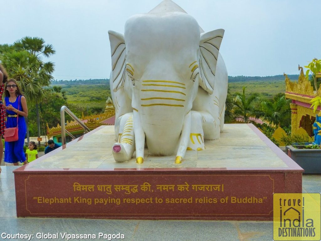 The Elephant King Statues