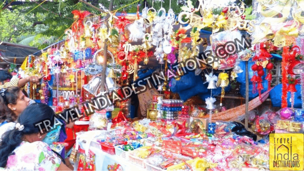 A picture of pop-up stall selling Christmas decorations and ornaments at Hill Road Bandra.