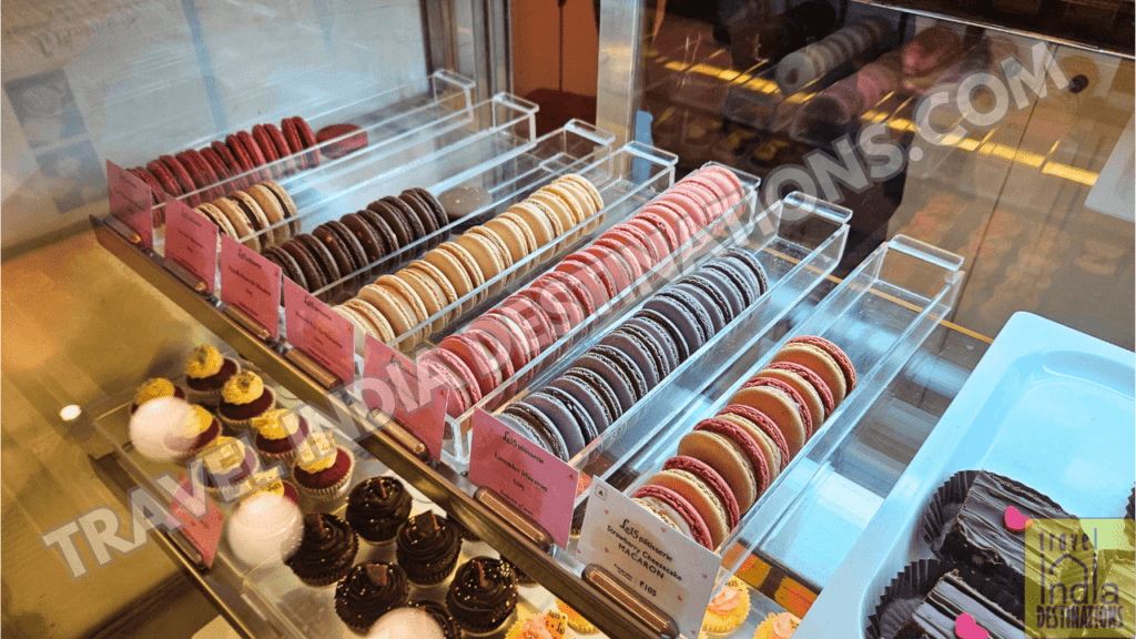 A range of LE15 Patisserie macrons on display at Palladium Mall in Mumbai, one of the finest cake shops in Mumbai for Christmas festivities.