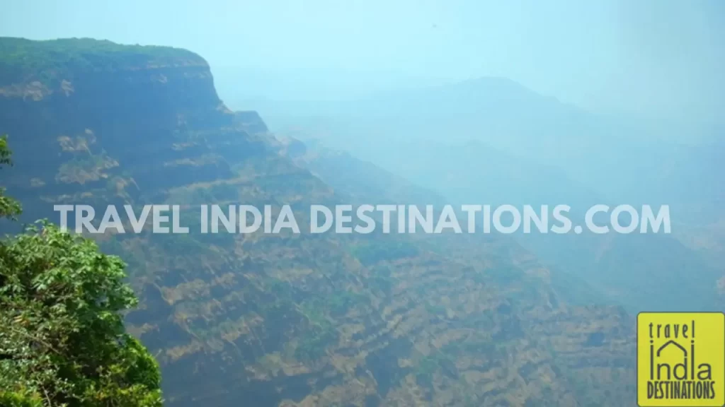 A view of the mountains from echo point in Mahabaleshwar is a great choice when paired with Panchgani.