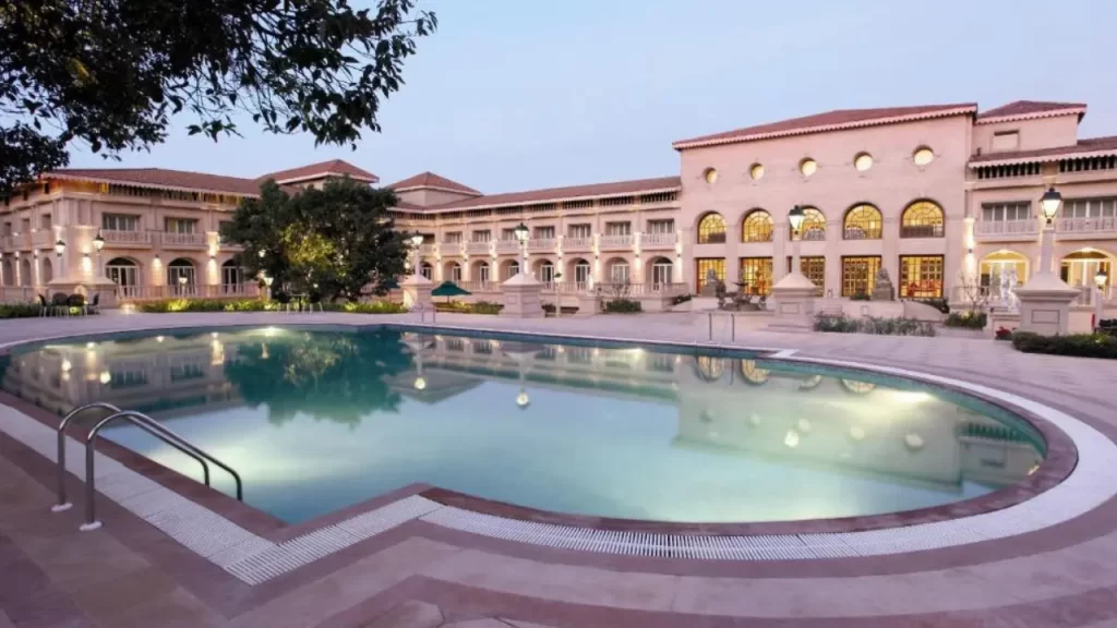 Evershine Resort & Spa Mahabaleshwar with outdoor swimming pool one of the opulent hotels near ghats in Maharashtra