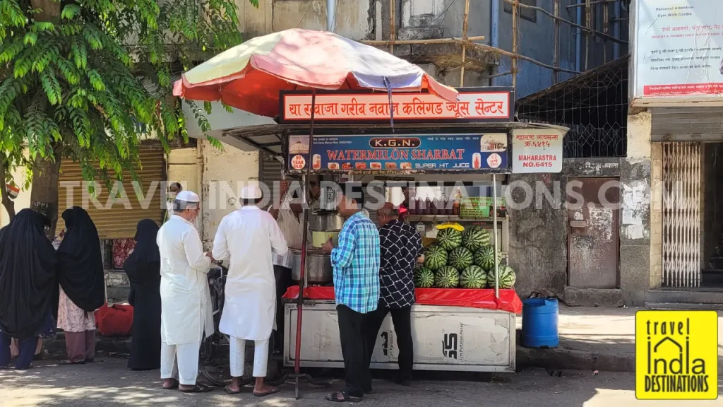 A shot of KGN watermelon juice stall in Grant Road East serving the best watermelon juice in Mumbai at a budget price.