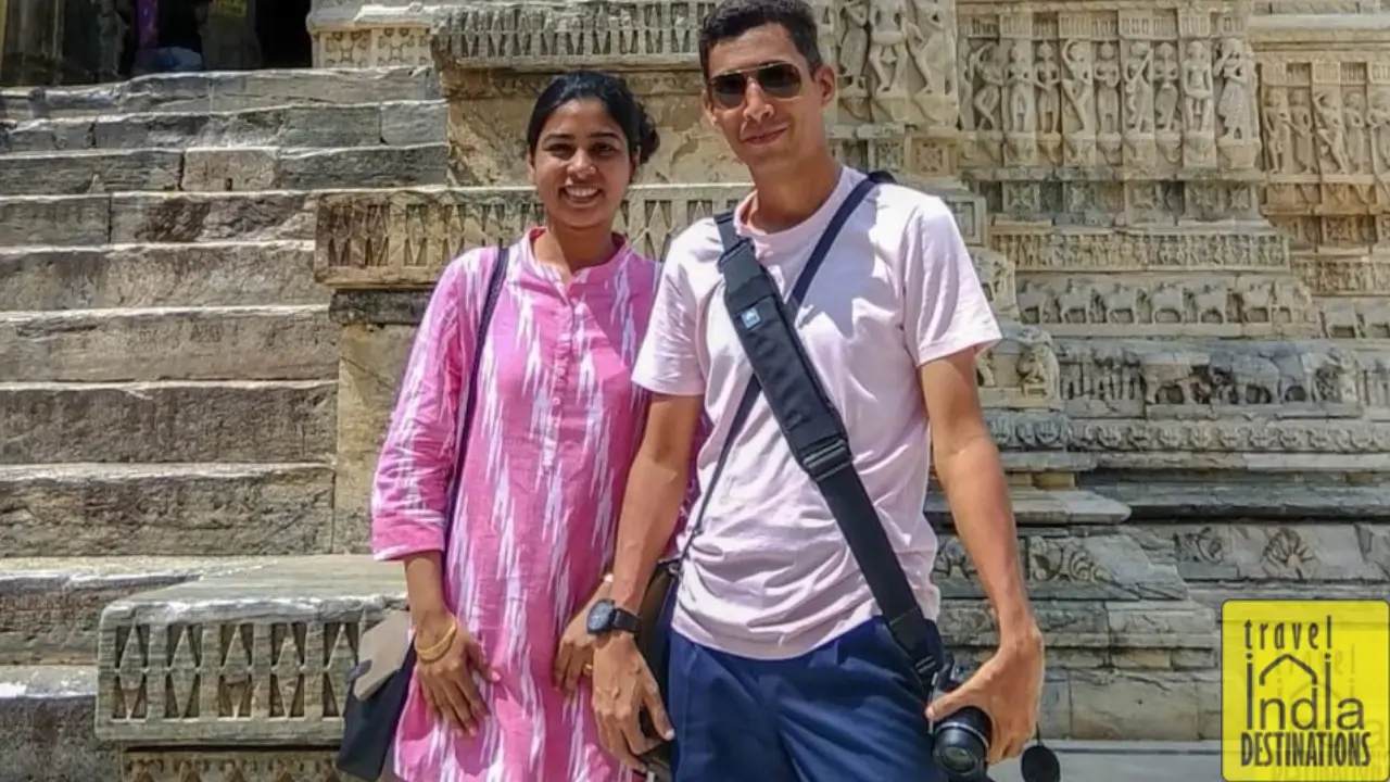 Sharukh and Sarah at Jagdish Temple Udaipur