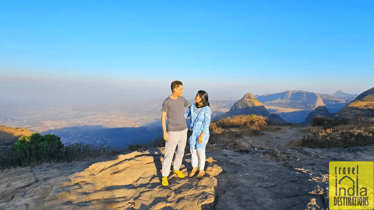 Sharukh and Sarah at Tiger Point, Lonavala