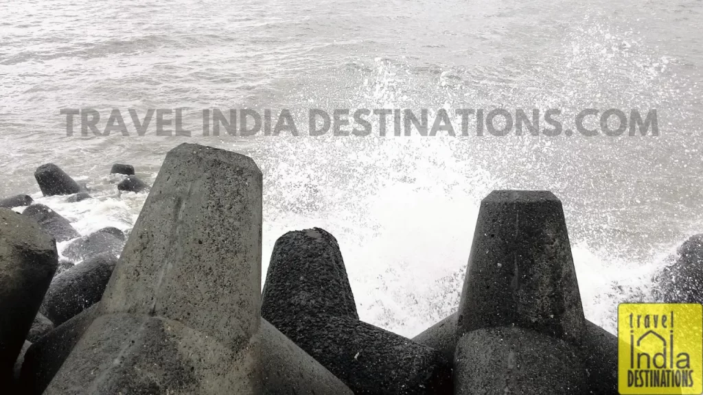 waves crashing against the tetrapods at Marine Drive Mumbai